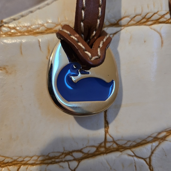 Dooney & Bourke White and Brown Croc-Embossed Women's Bag - Picture 6 of 15